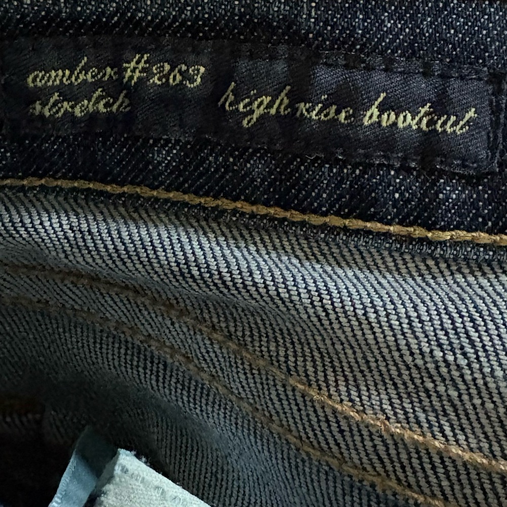 Citizens of Humanity Women’s High Rise Distressed Bootcut Jeans. - Picture 4 of 7